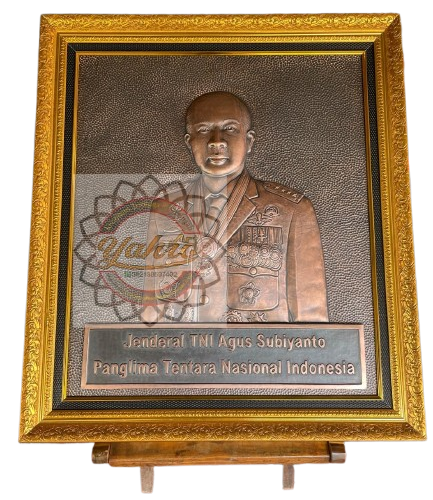 Pusat Kerajinan Relief Tembaga Custom